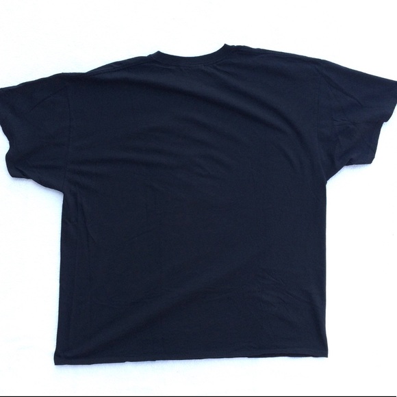 Willie Nelson graphic tee T-shirt plus size top - Picture 3 of 8